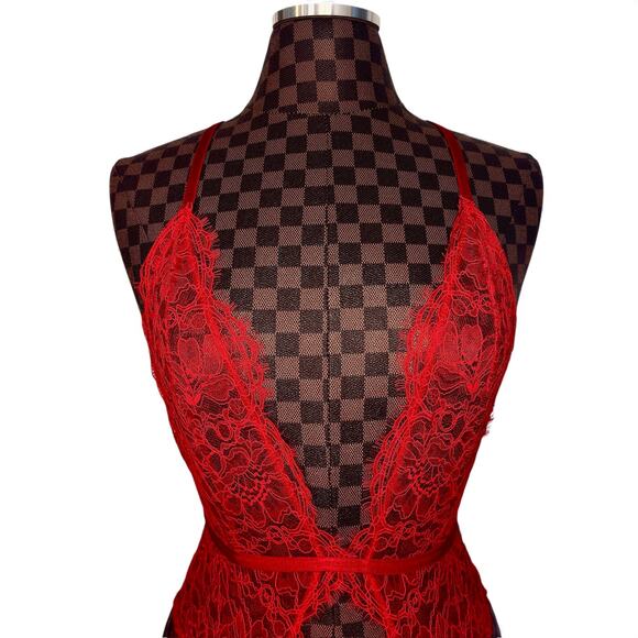 Victoria's Secret Red Lace Teddy Lingerie Size Medium Crotchless Sheer Coquette - Picture 6 of 12